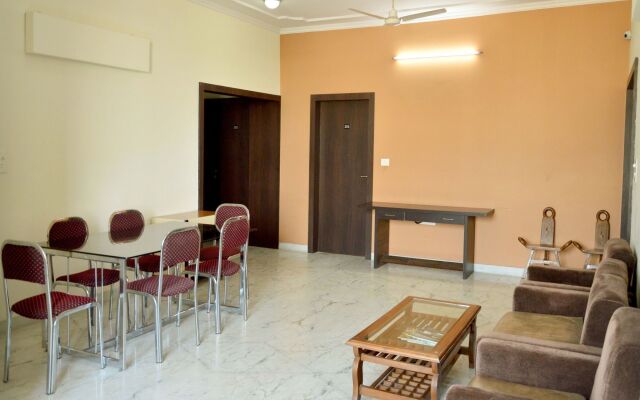 OYO 7363 Hotel N71 Rooms & Banquets