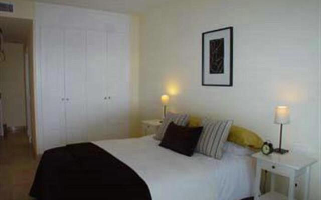 3 bed Penthouse great views