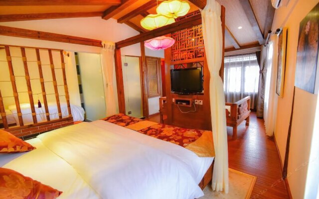Lijiang Yungeju Inn