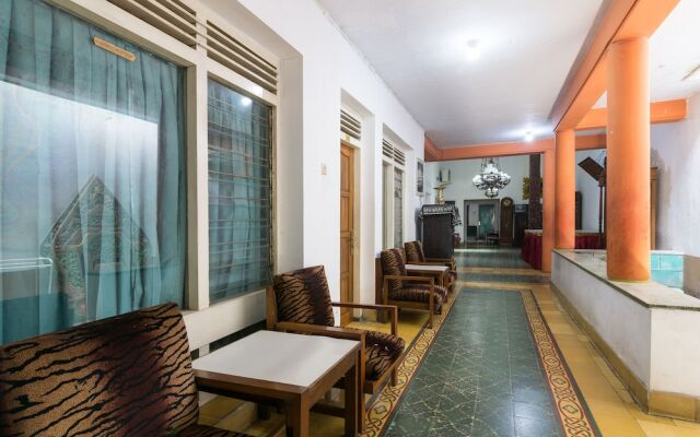 OYO 1412 Hotel Prayogo III Near RS Pratama Yogyakarta