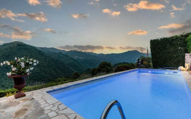Gran Burrone Castle in Borgo a Mozzano