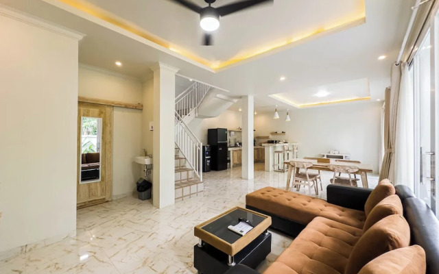 Obeh Villa Ubud Two Bedroom Private Pool