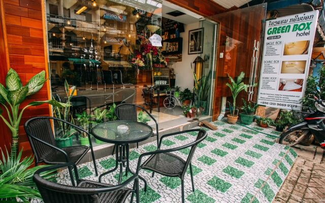 Green Box Hotel - Hostel