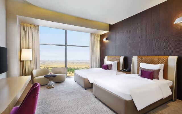 AlRayyan Hotel Doha, Curio Collection by Hilton