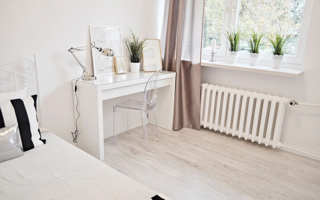 Warsaw Concierge Opera Apartment