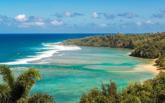 Kai Halulu 3 Bedroom Home by RedAwning