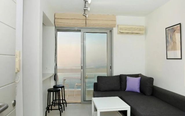 VIVIAN Art Apartments