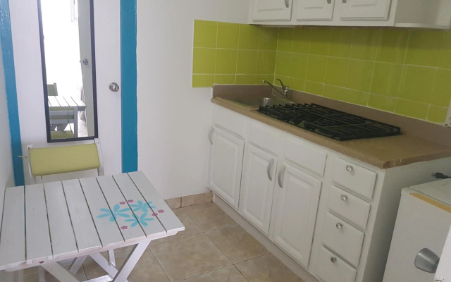 The Jazmine's Apartments