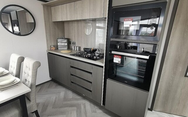 Luxury 3-bed Lodge in Crieff
