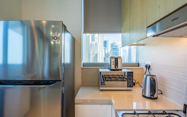 Dubai Marina - 52/42 1003