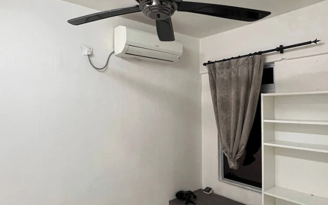 Valueroomz Aeon Tebrau City Ikea KTV Movies FUN – Guest Rooms – Johor Bahru