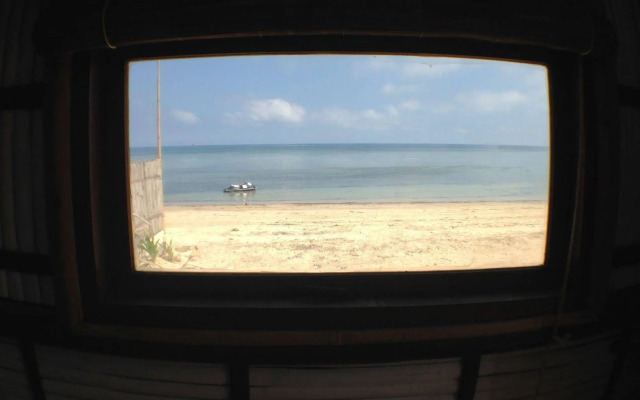 MangoRiders Beach Club