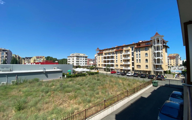 Private Studio SUMMER BREZE 204