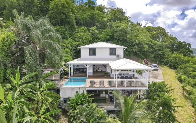 Villa Lanati, 4 ch avec piscine & vue campagne