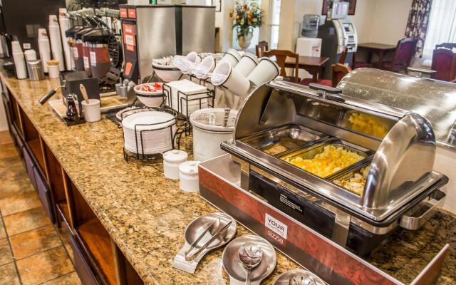Comfort Inn & Suites Lancaster Antelope Valley