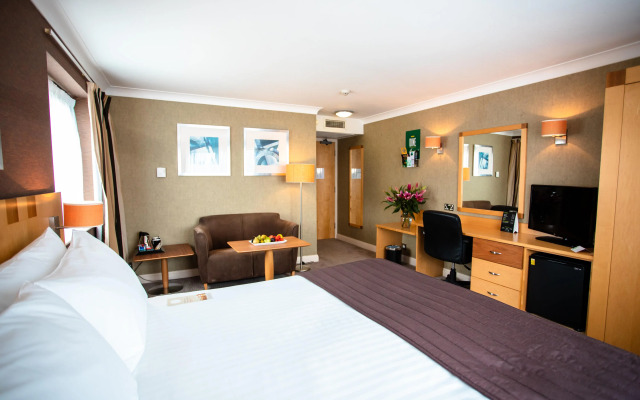 Holiday Inn A55 Chester West by IHG
