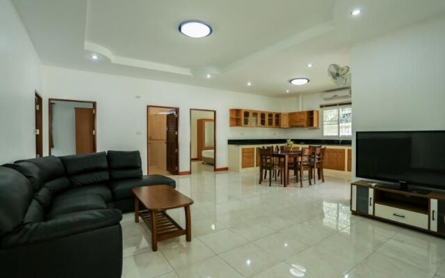 Welcome Inn Villa Phuket