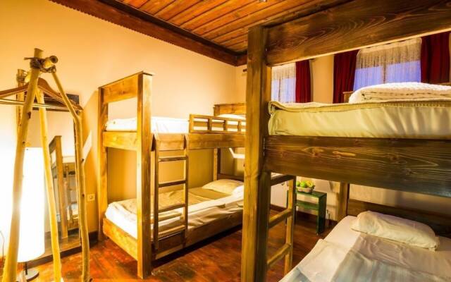 Şamlıoğlu Historical Mansion