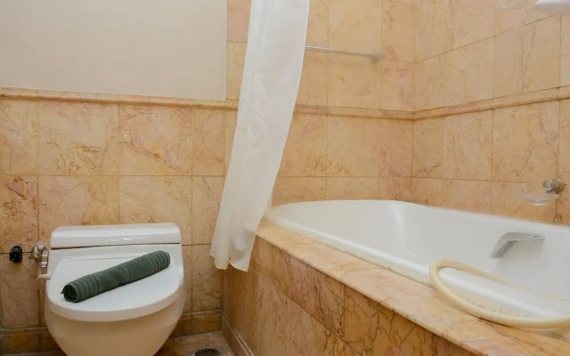 Strategic 2Br At Istana Sahid Sudirman Apartment