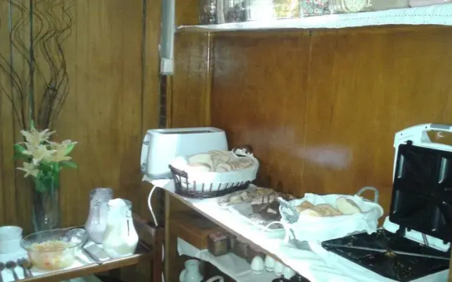 Hostal del Estrecho