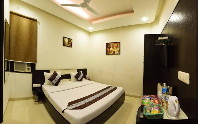 Hotel Akaal Residency