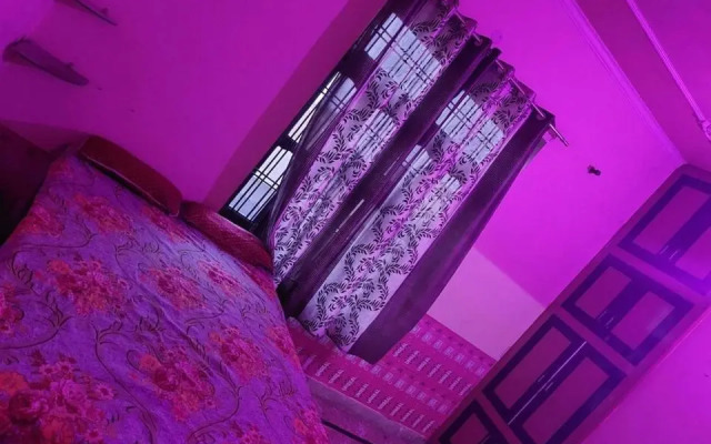 OYO 88404 Golden Oyo Guest House