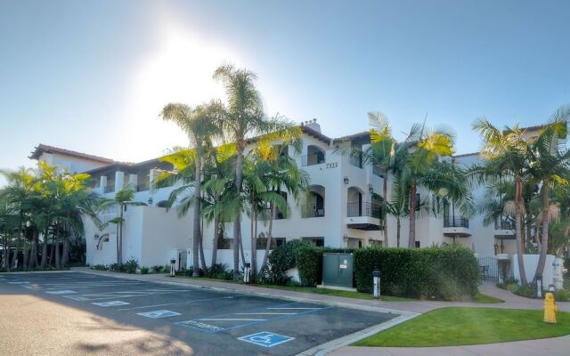 Serenity in La Costa Paradise