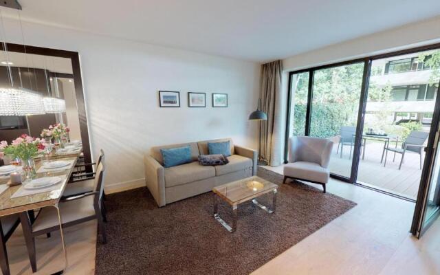 White Pearl Apartment 0.11