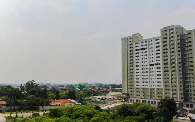 Cozy Living Studio Room At Urbantown Serpong Apartment