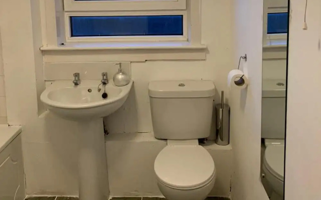 Ann St Short-term Stay, Greenock, United Kingdom