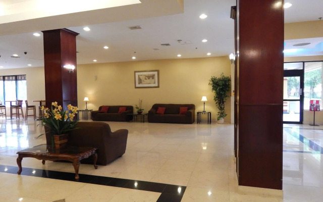 North Miami Beach Gardens Inn & Suites