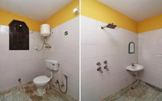 OYO 16146 Royal Guest House