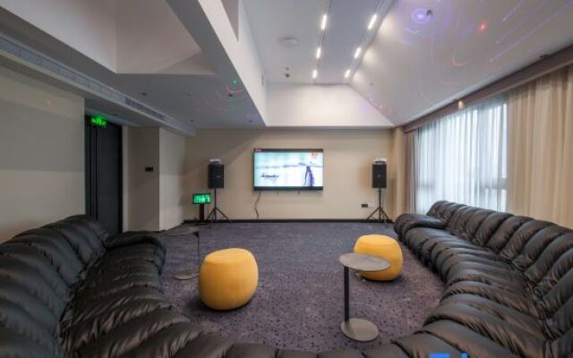 Wuxi Nanchang Street Ancient Canal Zhongcui Hotel