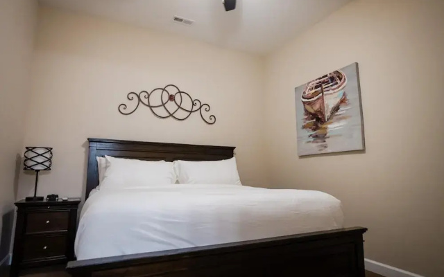 2 Bedroom Lake View Villa - Unit 307