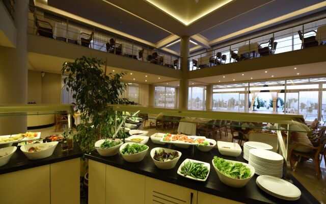 Hierapark Thermal & Spa Hotel