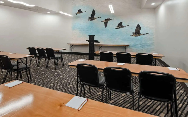 Plaza Hotel and Suites