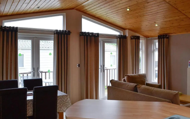 Kingfisher Lodge