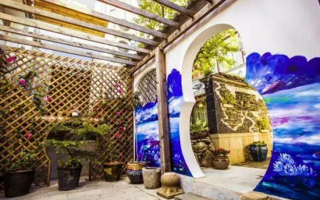 Qianbaidu Boutique Inn