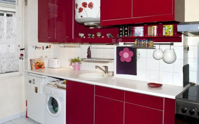 Cozy Montmartre Studio