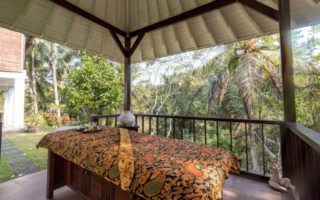 Villa Tirta Cintanya