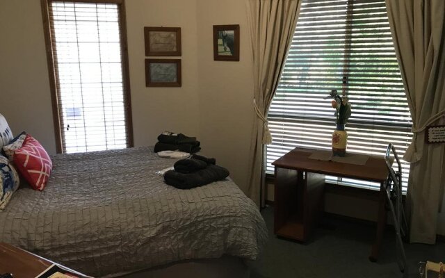 Fullcircle Farm Bed & Breakfast