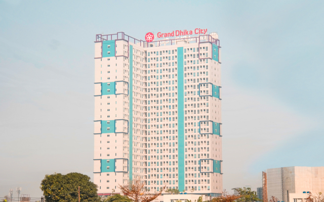 OYO Flagship 755 Appartel Grand Dhika City
