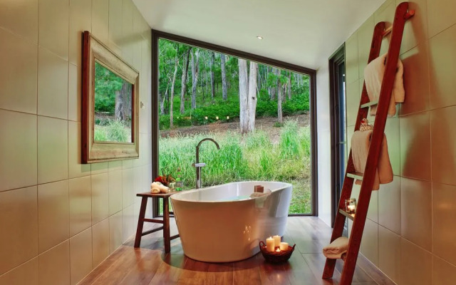 The Buckland - Studio Retreat