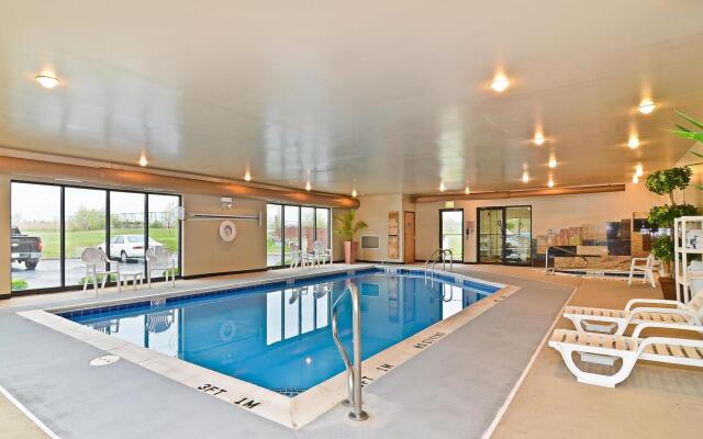 Spark by Hilton Oak Forest