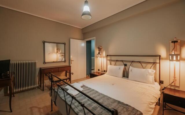 Kalavrita Krinides Deluxe Apartment