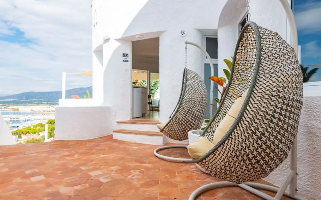 Castell Mar 1007 in Roses