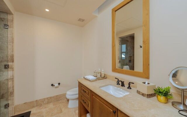 4BD Diamante: Private Pool w/ a Huge Balcony