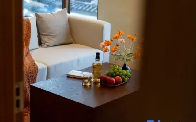 Yun Jing Xi Pan Hot Spring Homestay