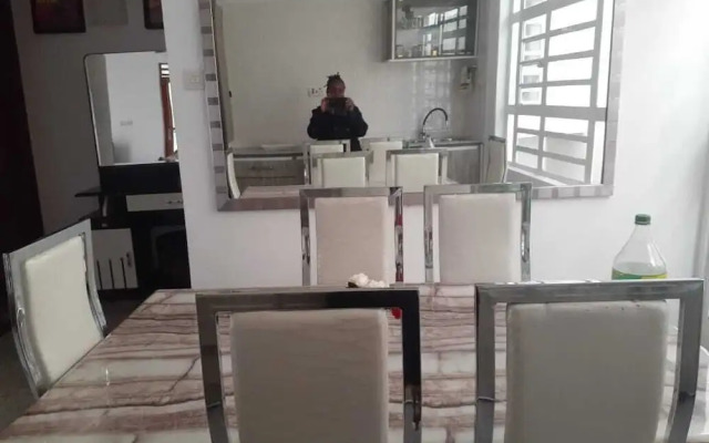 Lux Suites Utawala Private Residence