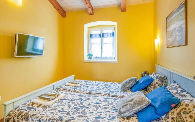 Beautiful Home in Pula With Wifi and 3 Bedrooms